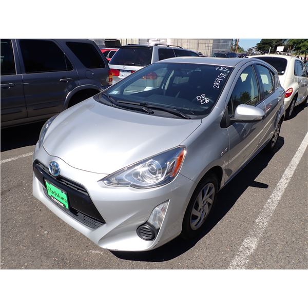 2015 Toyota Prius c