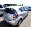 Image 3 : 2015 Toyota Prius c