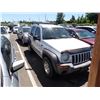 Image 2 : 2004 Jeep Liberty
