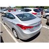 Image 4 : 2012 Hyundai Elantra