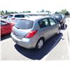 Image 3 : 2011 Nissan Versa