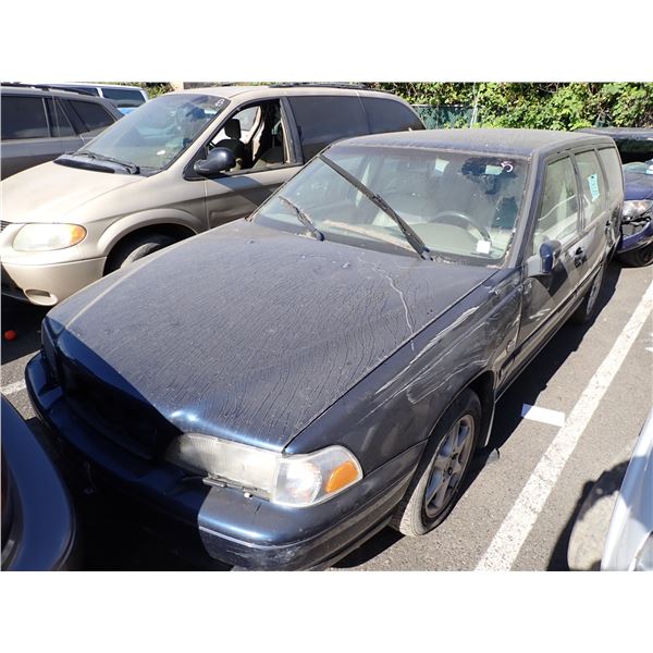 1999 Volvo V70