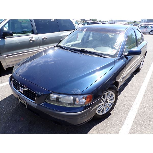 2004 Volvo S60