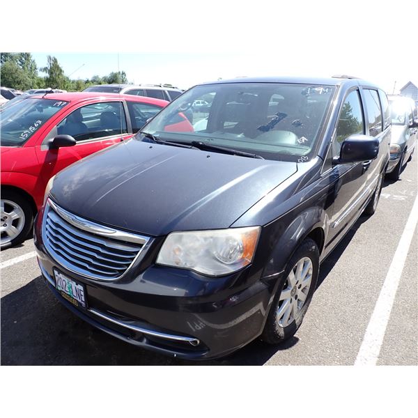 2014 Chrysler Town and Country