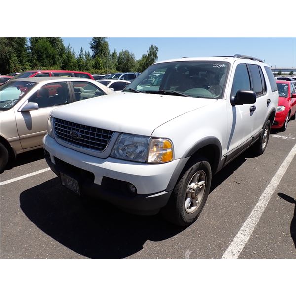 2003 Ford Explorer