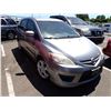 Image 2 : 2010 Mazda Mazda5
