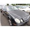 Image 2 : 2004 Mercedes-Benz E320