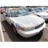 Image 2 : 1999 Buick Century