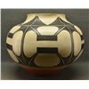 Image 4 : LARGE SANTO DOMINGO POTTERY OLLA (ARTHUR AND HILDA CORIZ)