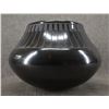 Image 2 : SAN ILDEFONSO POTTERY (CAVAN GONZALES "EAGLE TAIL")