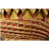 Image 7 : CHIPPEWA BASKETRY CONTAINER