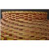 Image 8 : CHIPPEWA BASKETRY CONTAINER