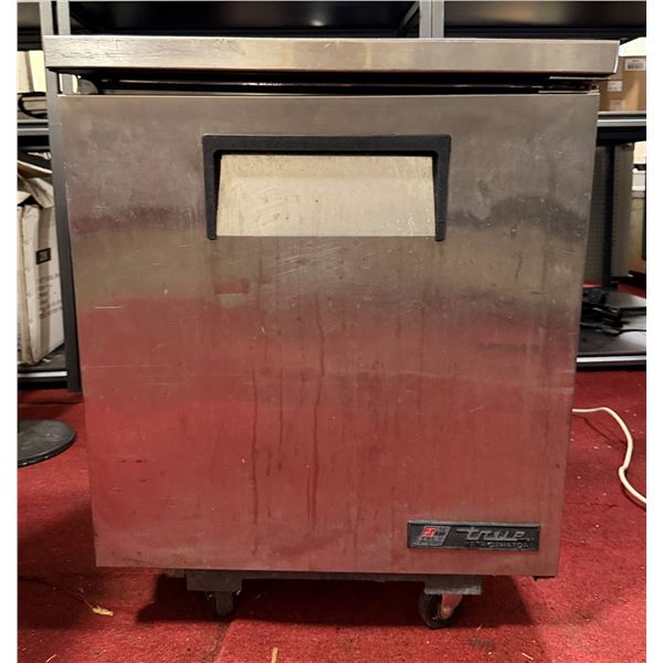 True TUC-27 Undercounter Refrigerator