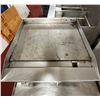 Image 2 : Vollrath 40720 Flat Top Gas Griddle 24" x 25" x 13"H