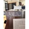 Image 7 : Dual Bottle D2019-2 Sauce Warmer Heat Perseveration Machine