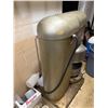 Image 6 : Hobart H-600T Commercial Mixer (needs repair)