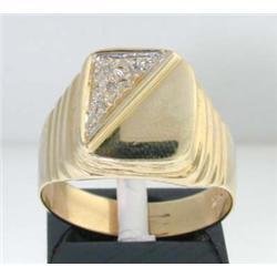 14K Yellow Gold Diamond Ring