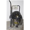 Image 1 : 10 GALLON SHOP VAC WET/ DRY VACUUM WITH