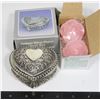 Image 1 : ELEGANCE SILVER ANTIQUE SILVER PLATED HEART BOX
