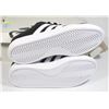 Image 2 : NEW PAIR OF ADDIDAS RUNNERS US SZ 8