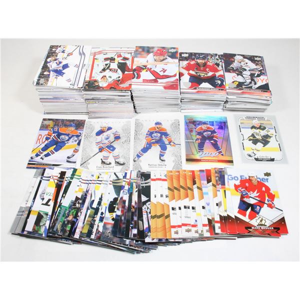 BIG BUNDLE OF HOCKEY CARDS