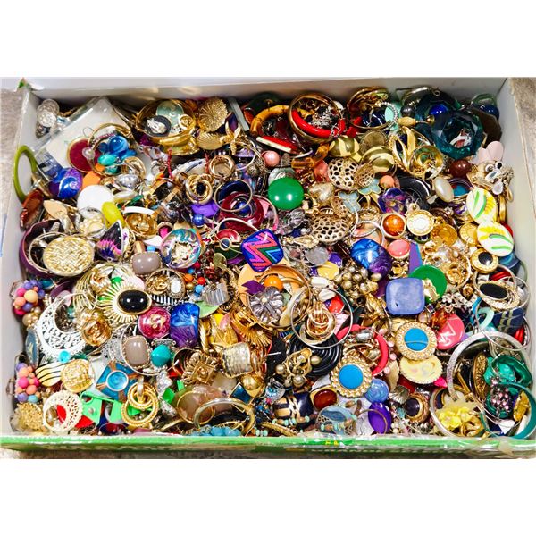#2 BOX OF UNSEARCHED VINTAGE EARRINGS