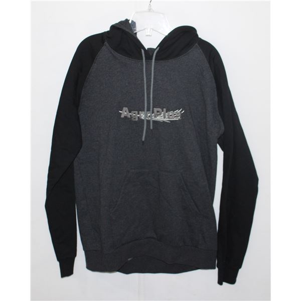 NEW KING ATHLETICS HOODIE SIZE L