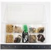 Image 1 : CLEAR PLASTIC STORAGE BOX WITH SOME JEWELRY ITEMS
