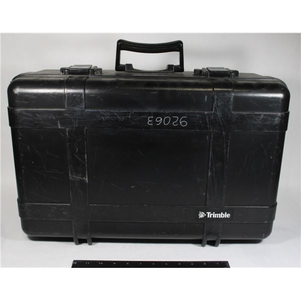 WATERPROOF TRAVEL CASE