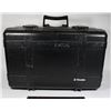 Image 1 : WATERPROOF TRAVEL CASE