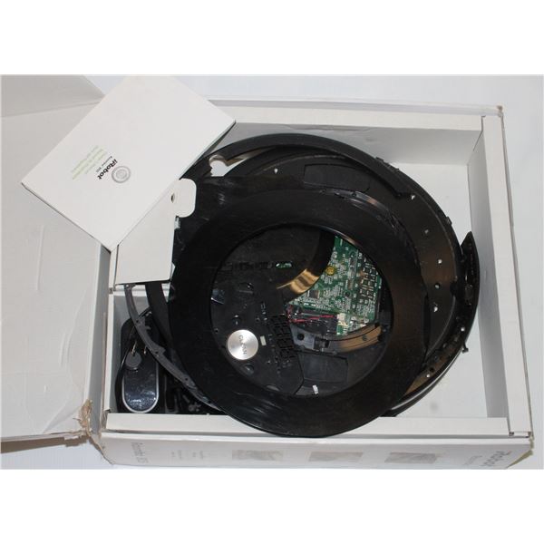 IROBOT ROOMBA 800 FOR PARTS OR REPAIR