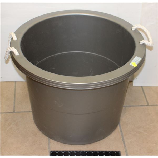 HEAVY DUTY LAUNDRY BASKET WITH ROPE HANDLES