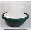 Image 1 : PLANTER POTS