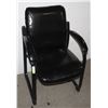 Image 1 : BLACK VINYL CHAIR