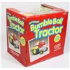 Image 2 : 1995 ETRL BUMBLE BALL TRACTOR RED HAT