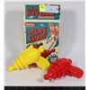 Image 1 : NEW TWO RAY GUN WATER SQUIRTERS KIDS TOY