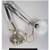 Image 1 : ADJUSTABLE TABLE LAMP