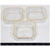 Image 1 : LOT OF 3 MATCHING TRINKET TRAYS