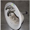 Image 1 : CERAMIC BATHROOM SINK WITH TAPS, NEEDS CLEAN