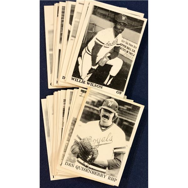 1975 WATERLOO ROYALS TEAM SET - DAN QUISENBERRY / WILLIE WILSON