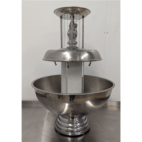 Fountain Company Venus With Collar