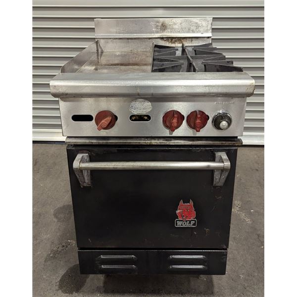 Wolf Gas 2 Burner Range W/Griddle & Standard Oven