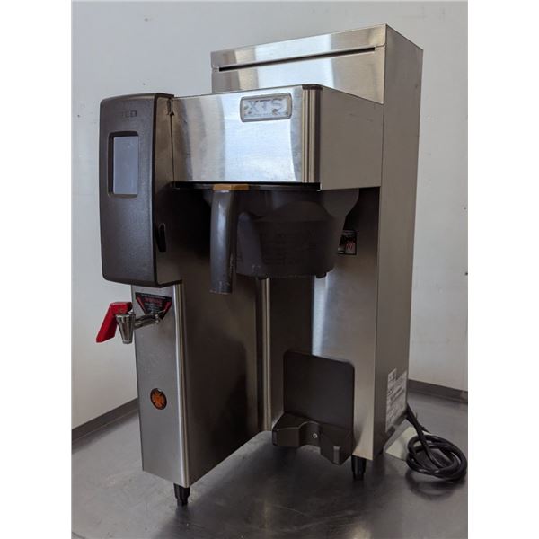 Fetco CBS-2131 XTS Series Stainless Steel Single Automatic Coffee Brewer