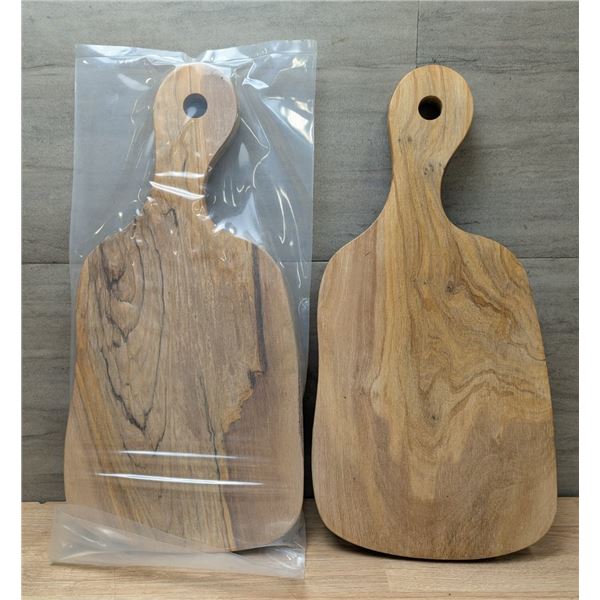 15-3/4" x 7-1/2" x 3.4" Cutting Boards with Handles - Lot of 19