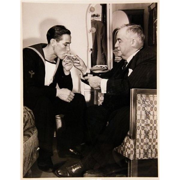 The Maltese Falcon Sydney Greenstreet signed movie still photo