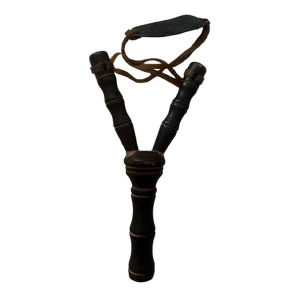 The Hobbit Trilogy Ori "Hobbiton-Style" Slingshot Movie Props