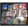 Image 2 : 305. Large Collection of very Collectible Sports Cards,