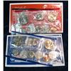 Image 2 : 496. 2005 U.S. Mint Set. Original as issued in packing box.