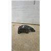 Image 9 : Vintage First Nations Inuit Lot: Soapstone Polar Bear, Soapstone Scratch Carved Wall Hanging