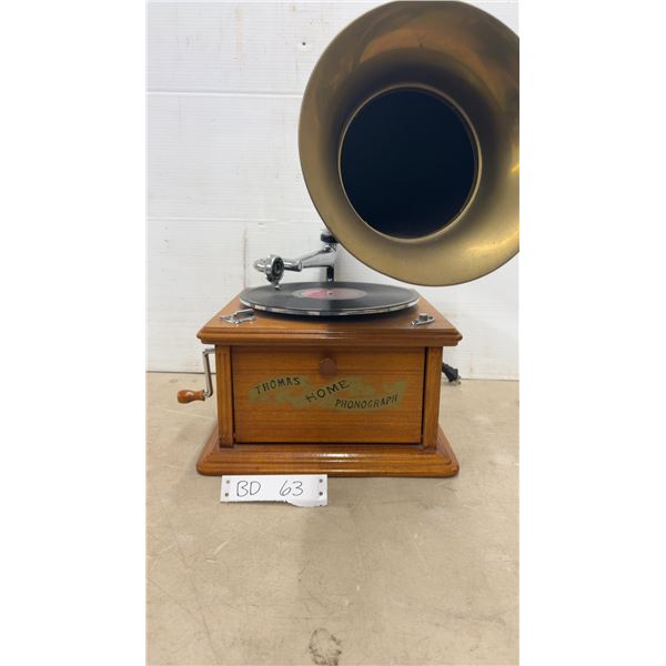 Thomas Collectors Edition Replica Gramaphone Phonograph Radio Model 166- Works